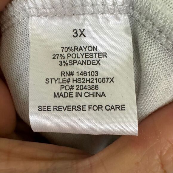 Hippie Rose Juniors Cutout-Back Knit Top - Size 3X - Picture 7 of 9